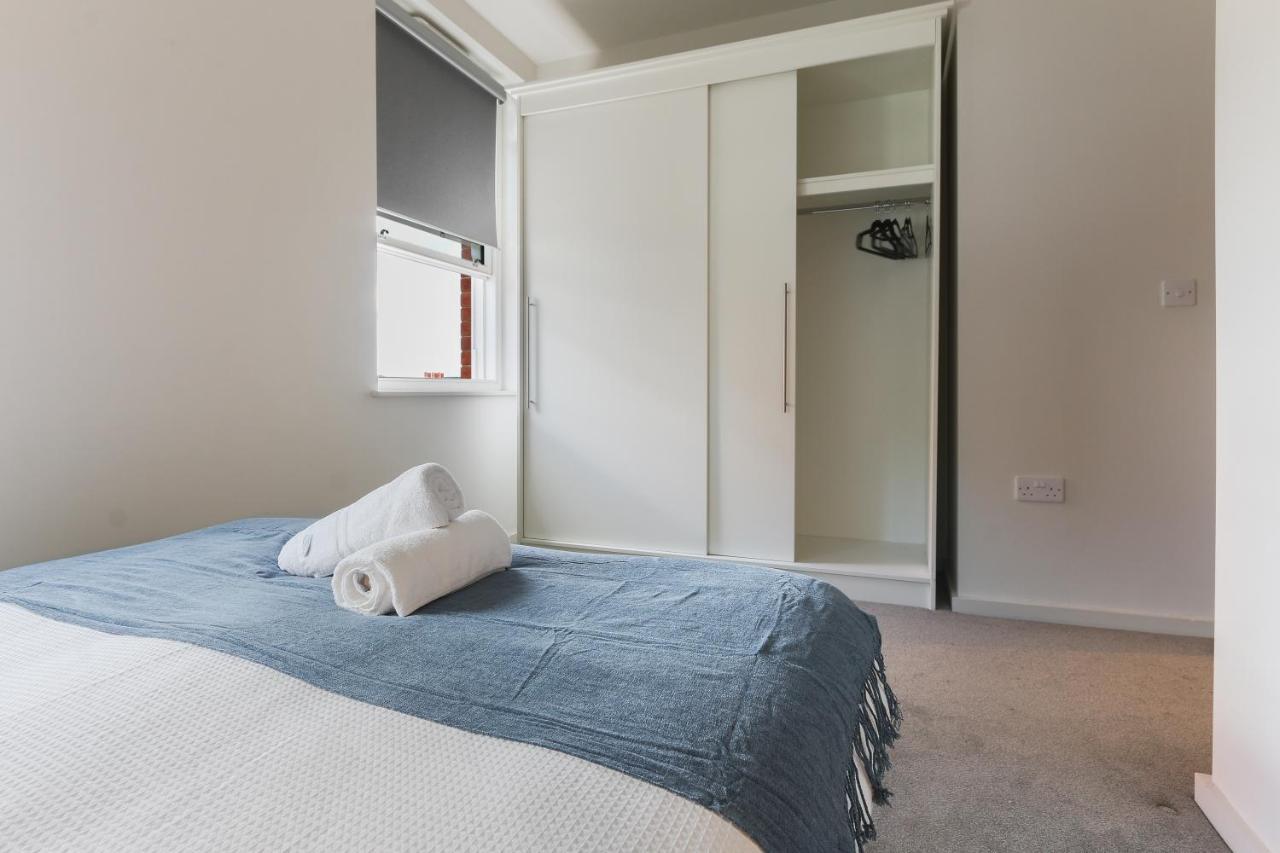 Modern 2-Bed Apartment, Free Parking, City Centre, Netflix & Pet Friendly - Hosted By Stay Host Save Sheffield Exteriér fotografie
