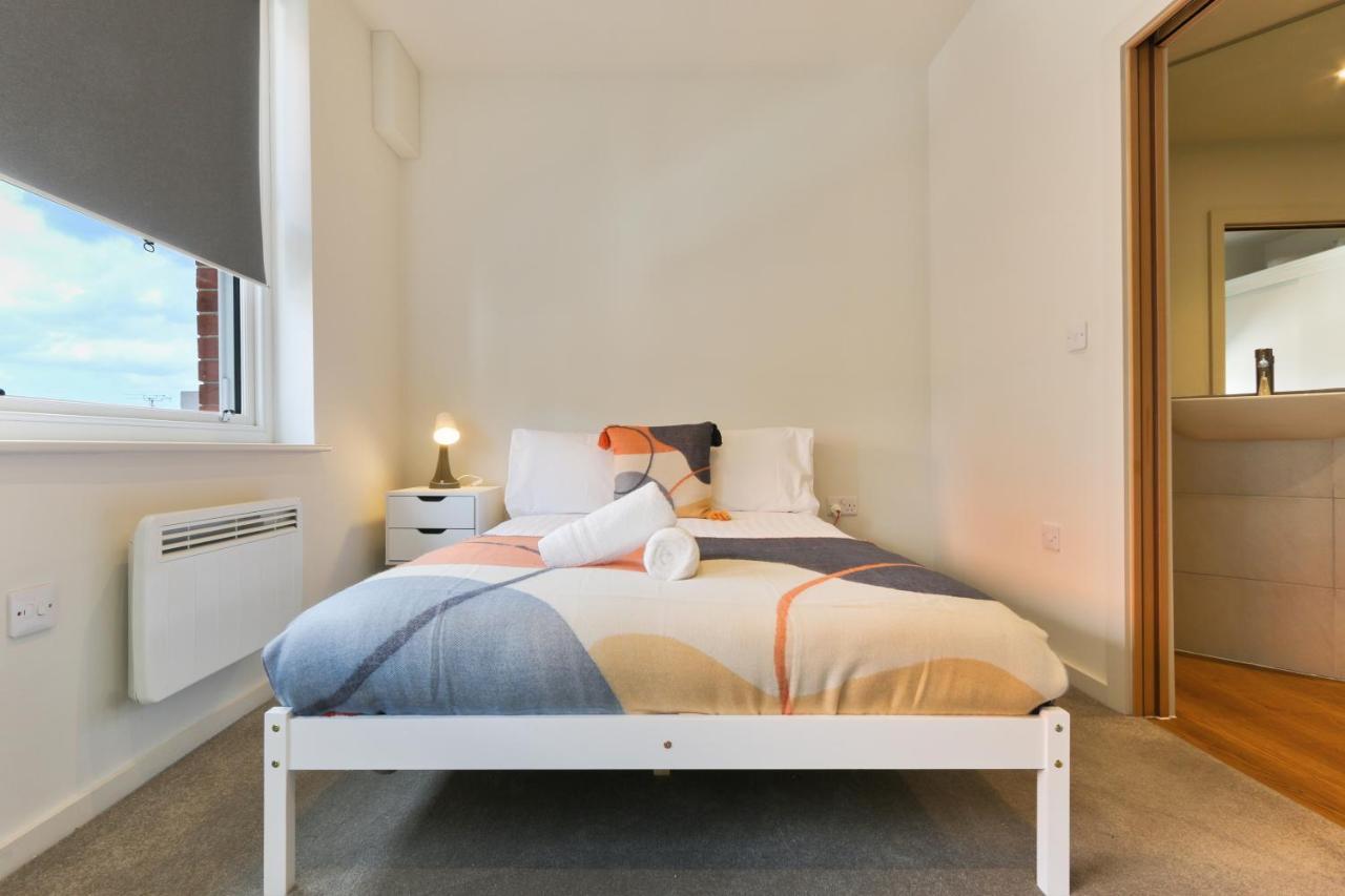 Modern 2-Bed Apartment, Free Parking, City Centre, Netflix & Pet Friendly - Hosted By Stay Host Save Sheffield Exteriér fotografie